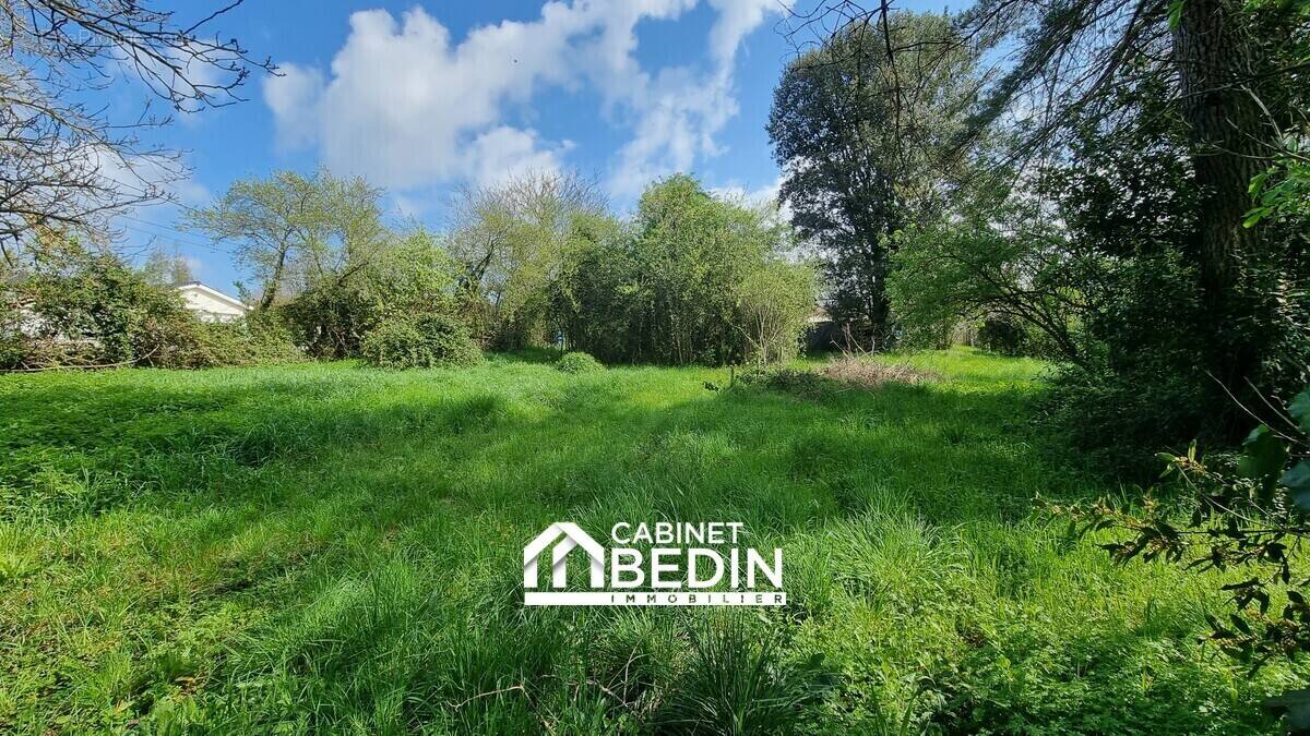 Terrain à BAIGNEAUX