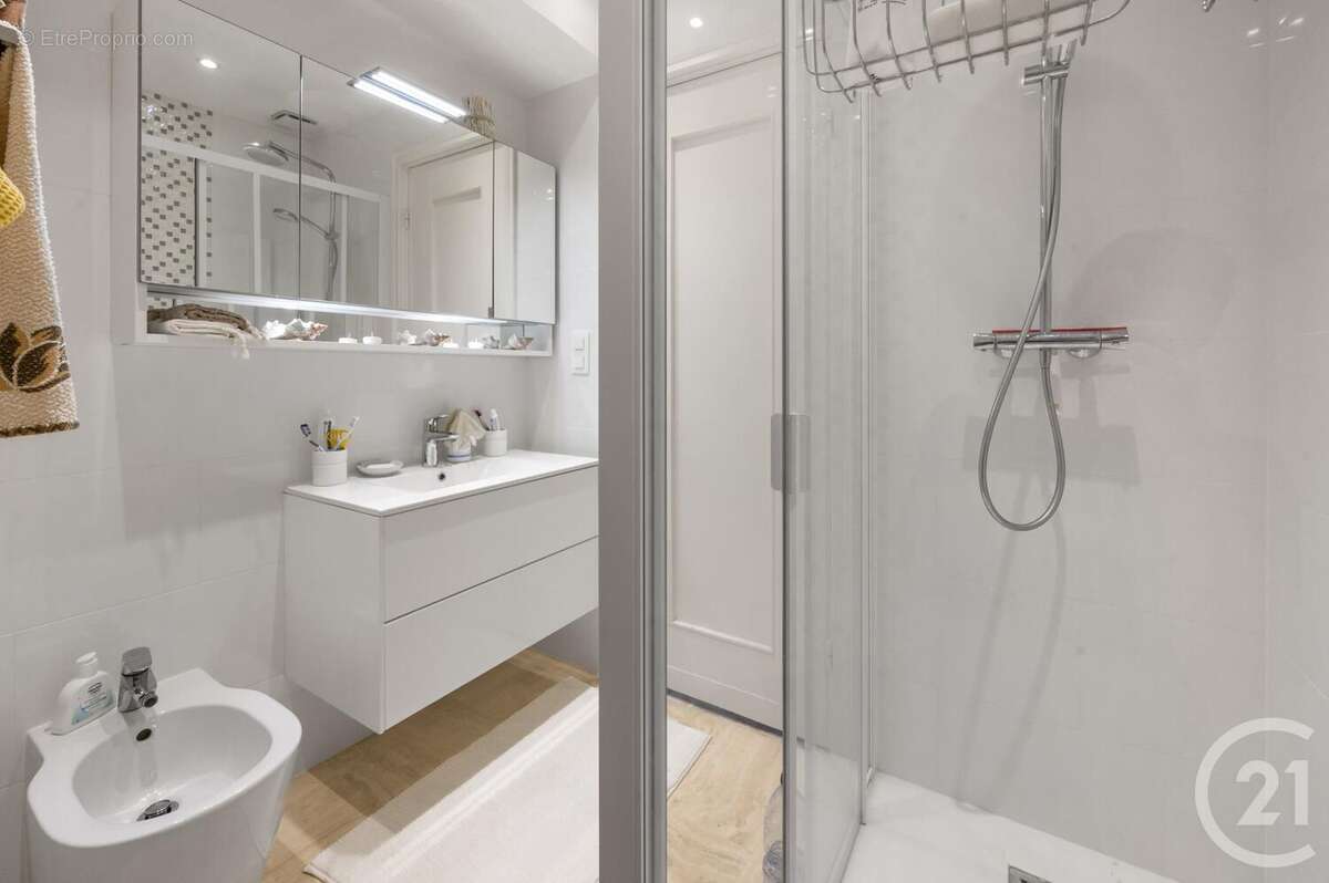 Appartement 67 m² à Eze  - photo 12
