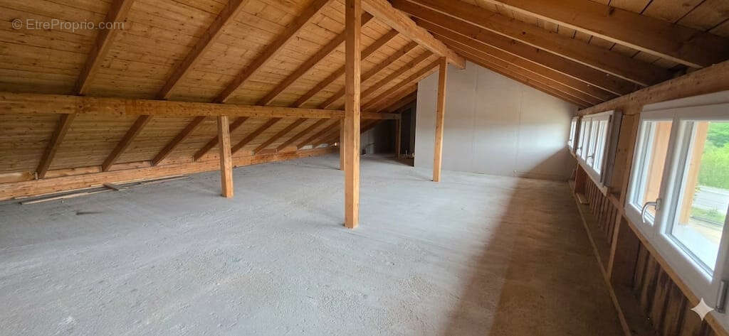 Appartement à LES FINS