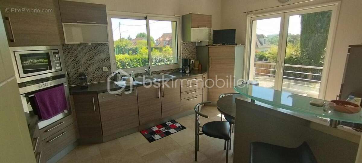 Maison à SOISY-SUR-SEINE