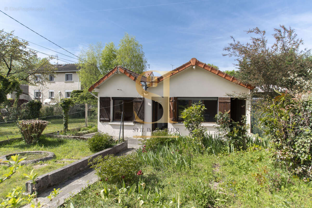 Maison à YERRES