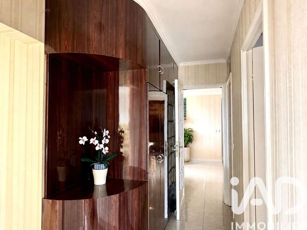 Photo 9 - Appartement à BAGNOLET