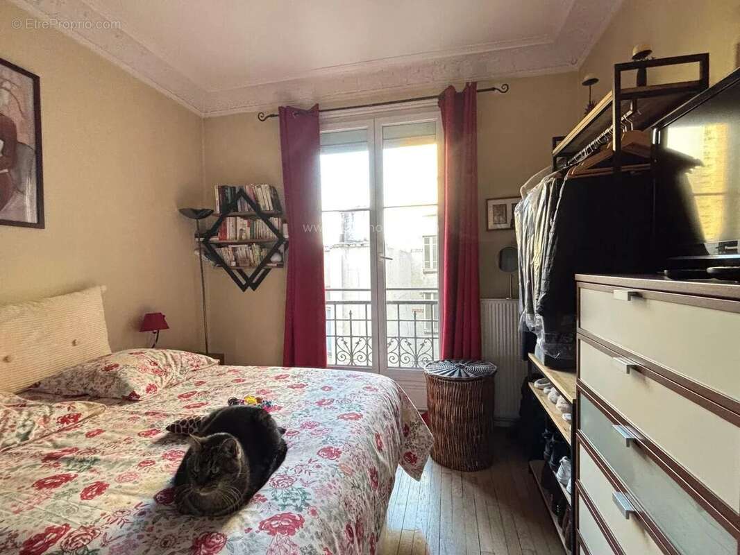 Appartement à PARIS-11E