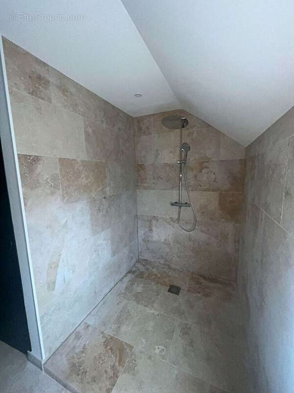 Maison à SAINT-QUENTIN