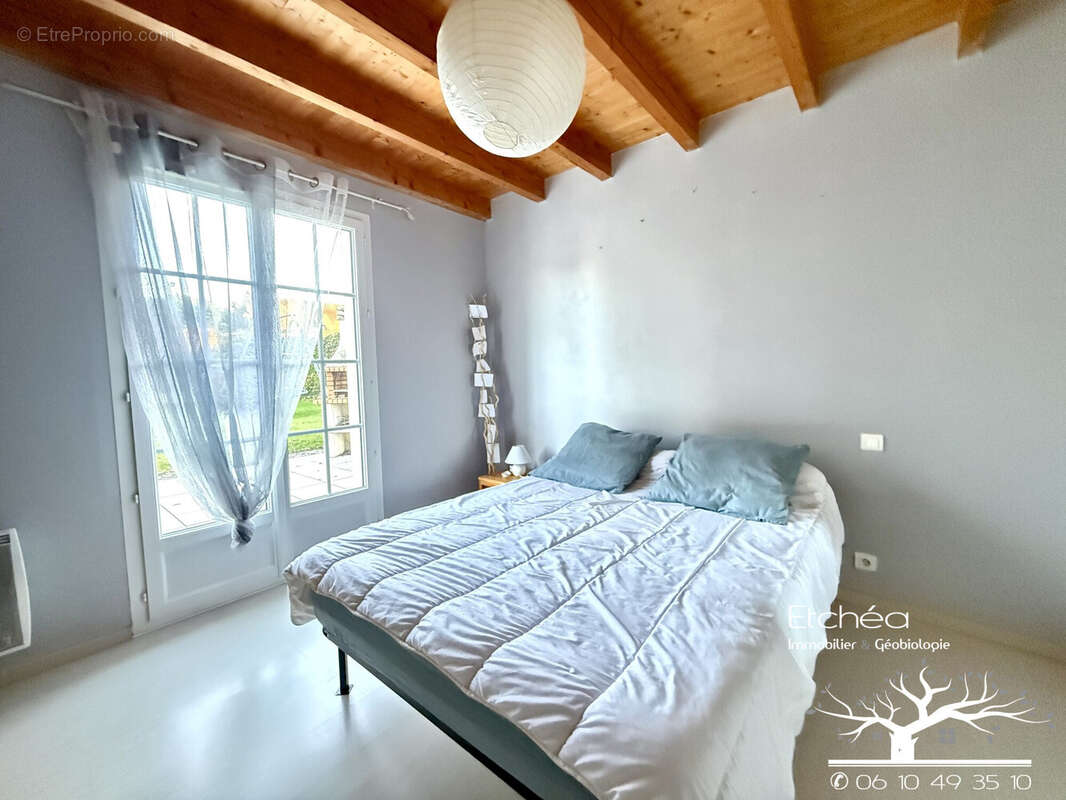 Maison à SERRES-CASTET