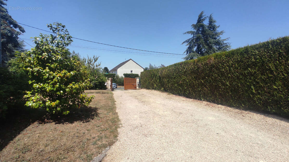 Maison 84 m² à Chatellerault  - photo 3