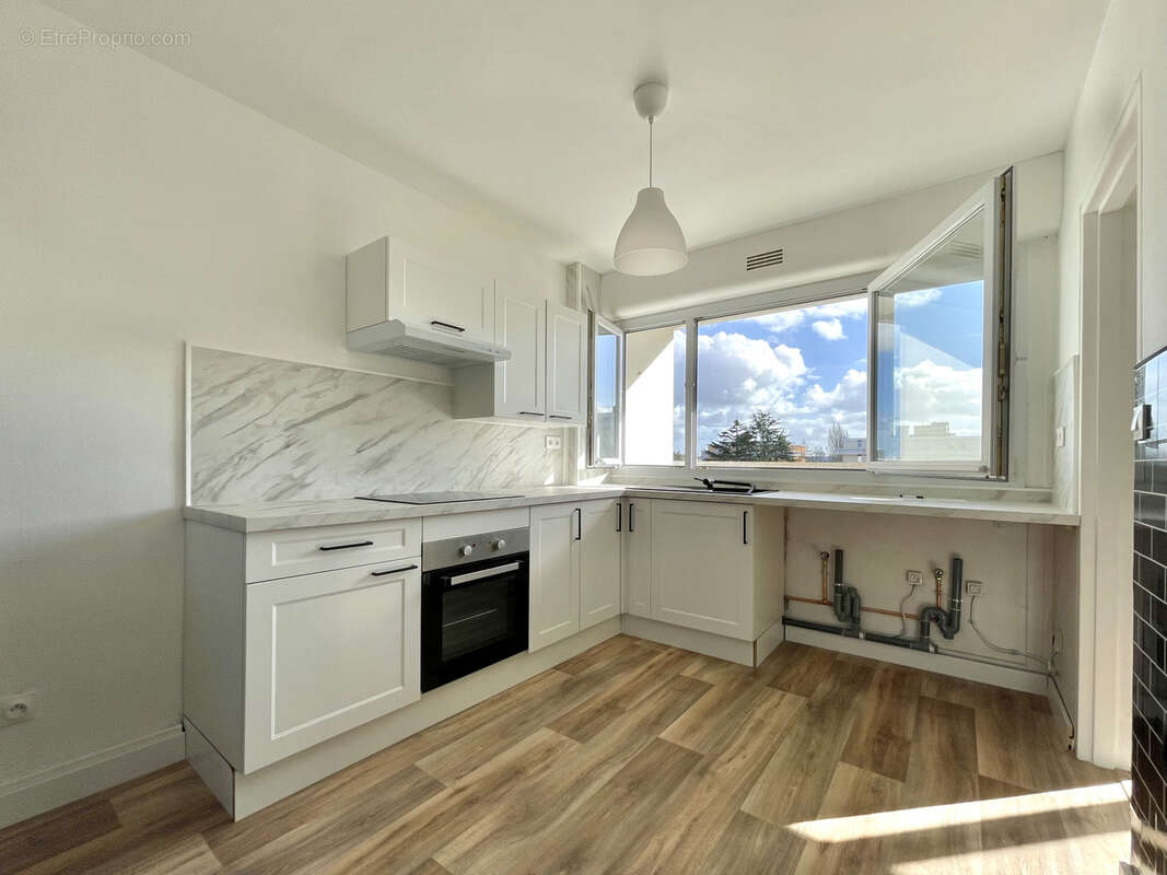 Appartement à HEROUVILLE-SAINT-CLAIR