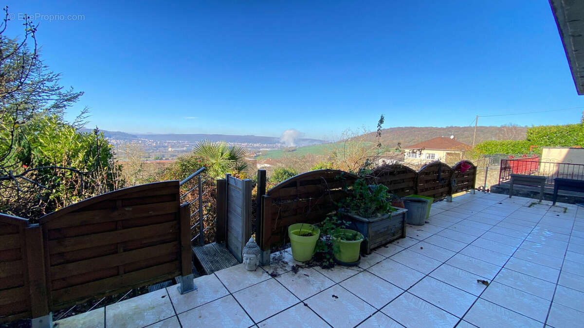 Maison à BOUXIERES-AUX-DAMES