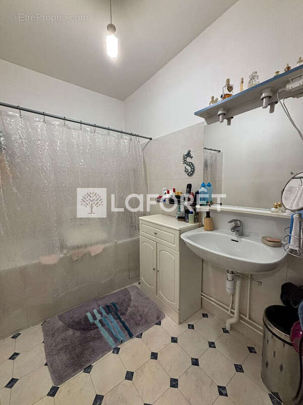 Appartement à LAMORLAYE