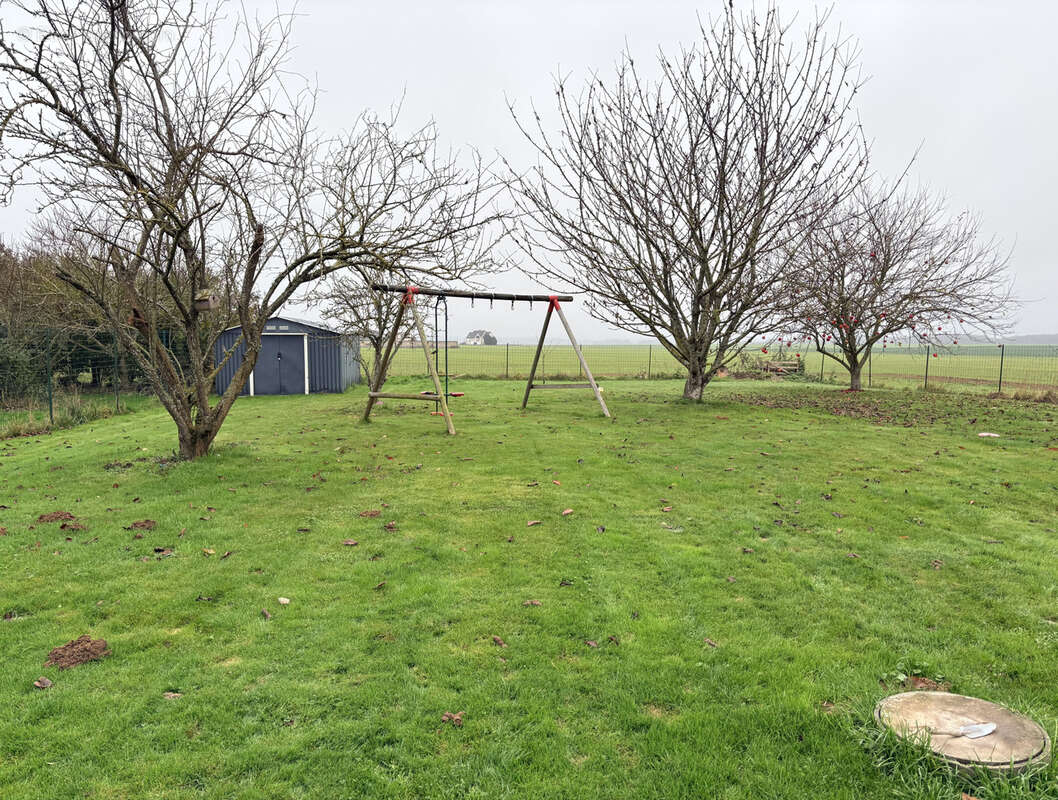 Maison à MARCHEVILLE