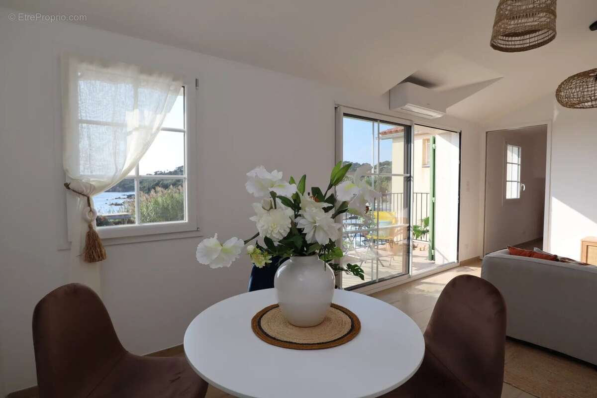 Appartement à HYERES