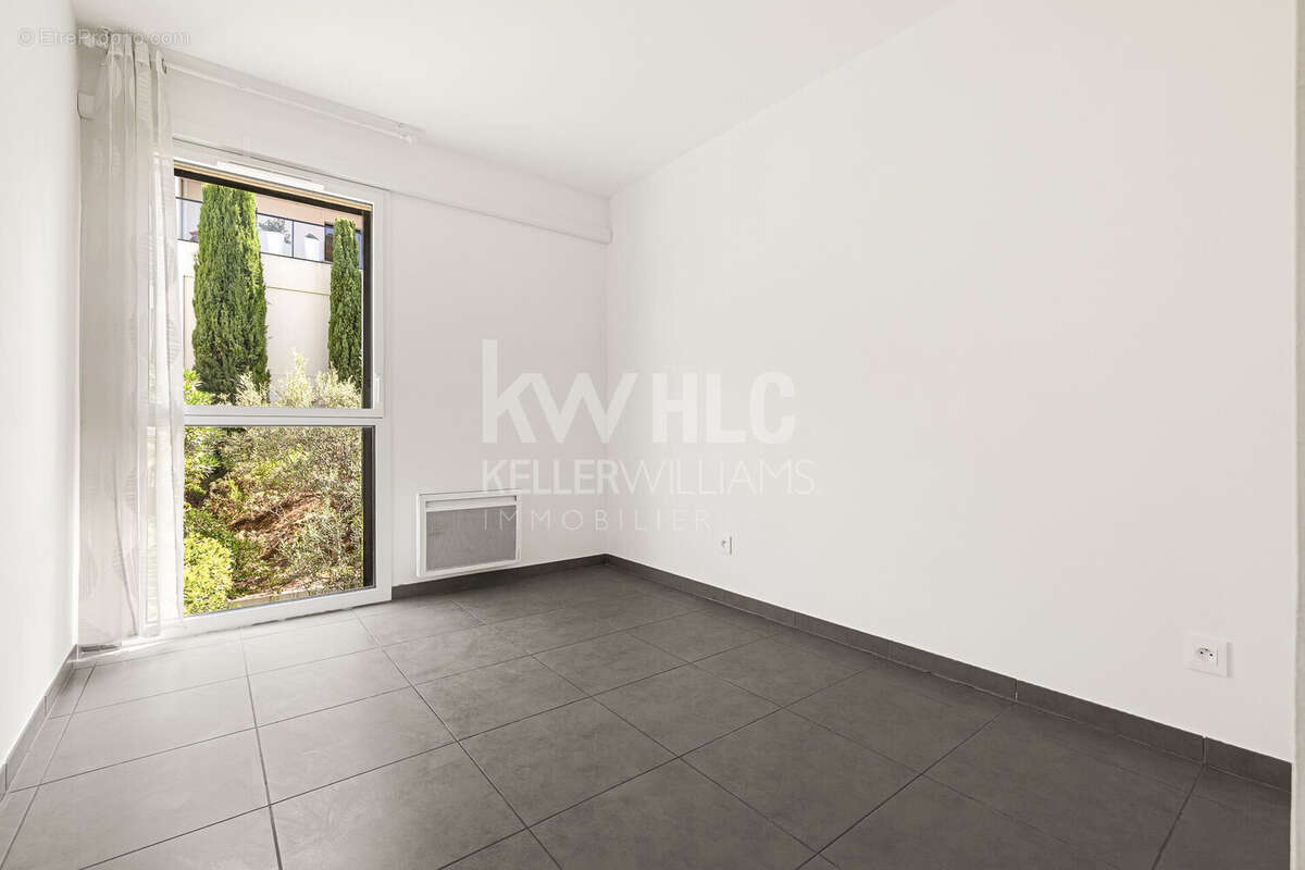 Appartement 64 m² à Nice  - photo 9
