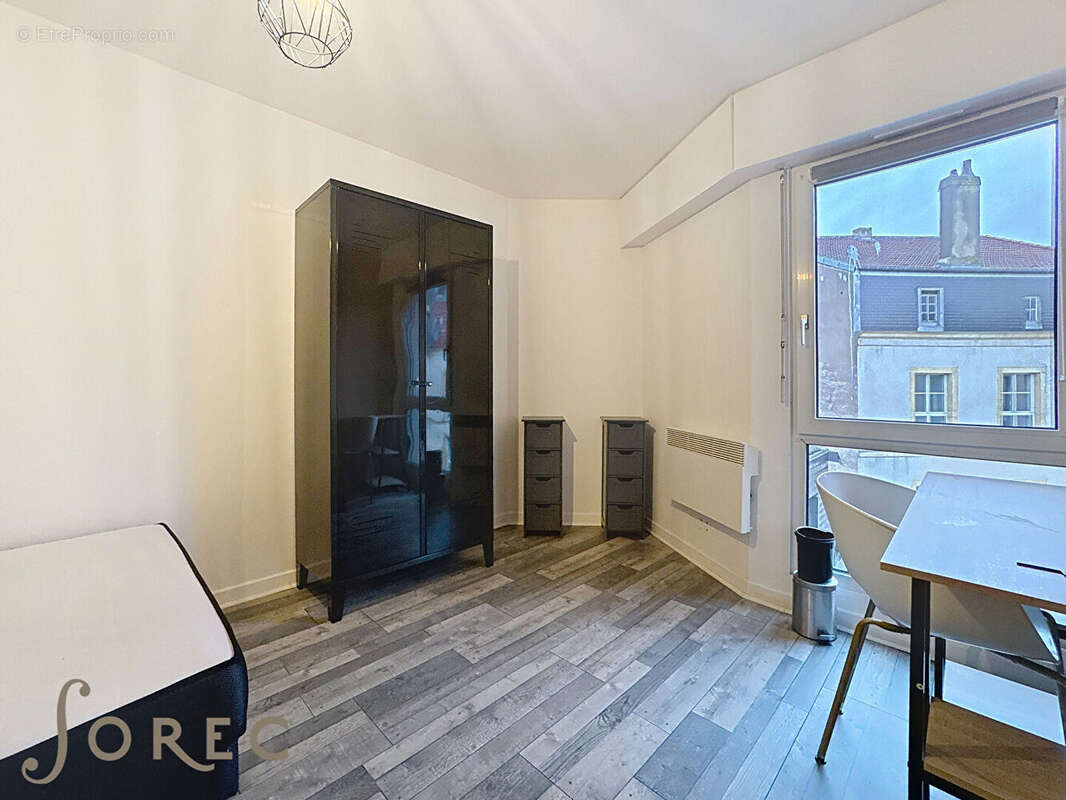 Metz hyper-centre Duplex T5  loué Rendement brut de 7,1 % DPE C - photo 5