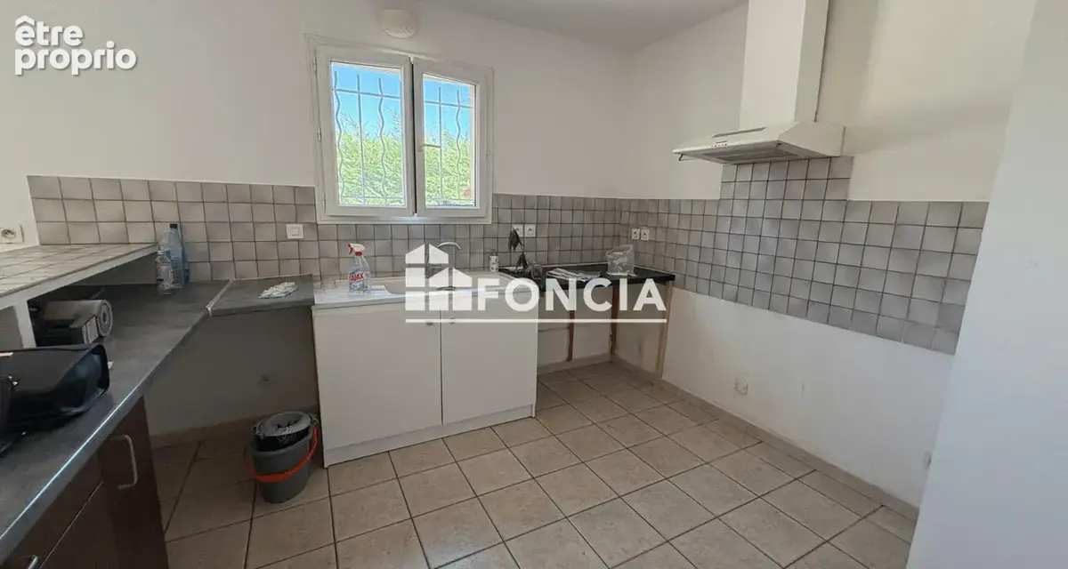 Villa de plain-pied 3 chambres — Cannes-et-Clairan  Terrain 900 m² - photo 5