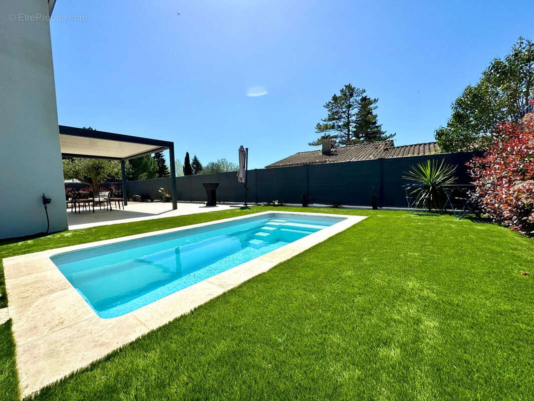 Maison à FAYENCE