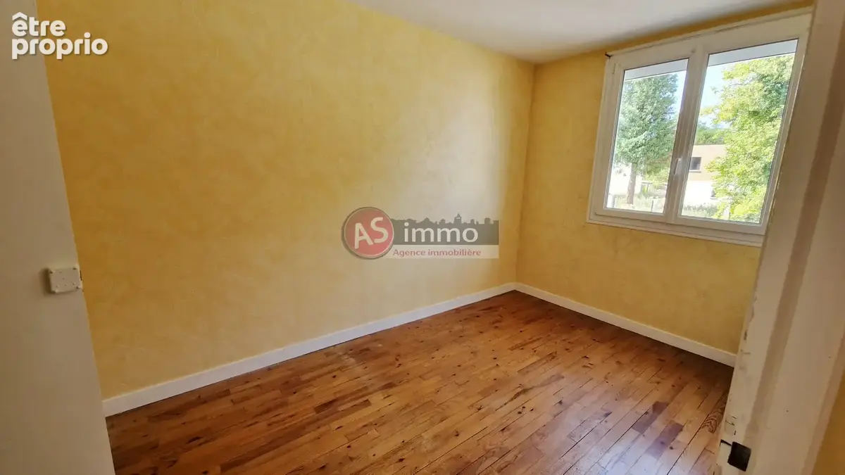 Appartement au 1er étage - balcon et garage - photo 11