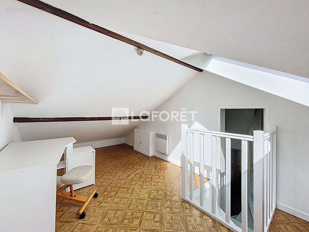 Maison à VERNEUIL-SUR-SEINE