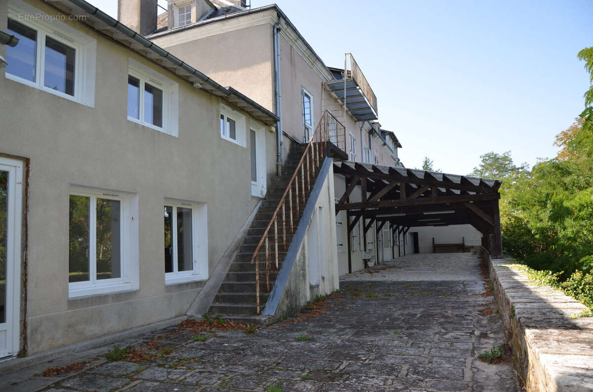 Maison à LE CHATELET