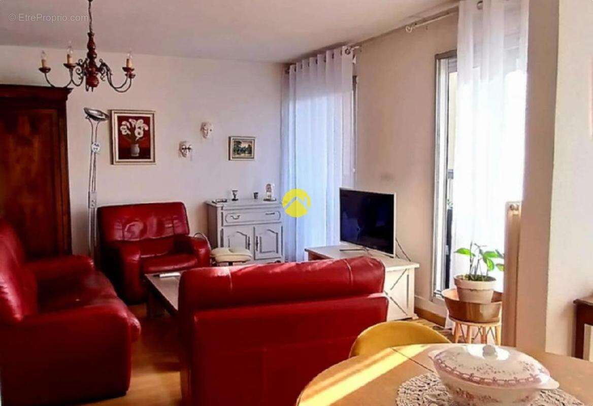 Très bel appartement T3/T4 - photo 2