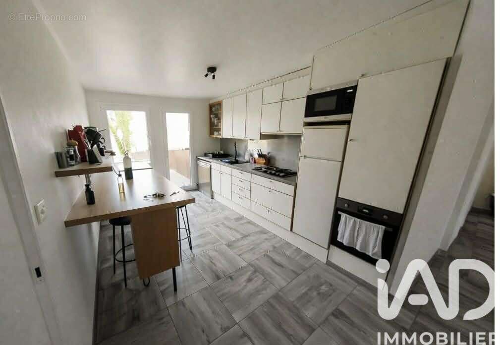 Photo 4 - Appartement à SAINT-JACQUES-DE-LA-LANDE