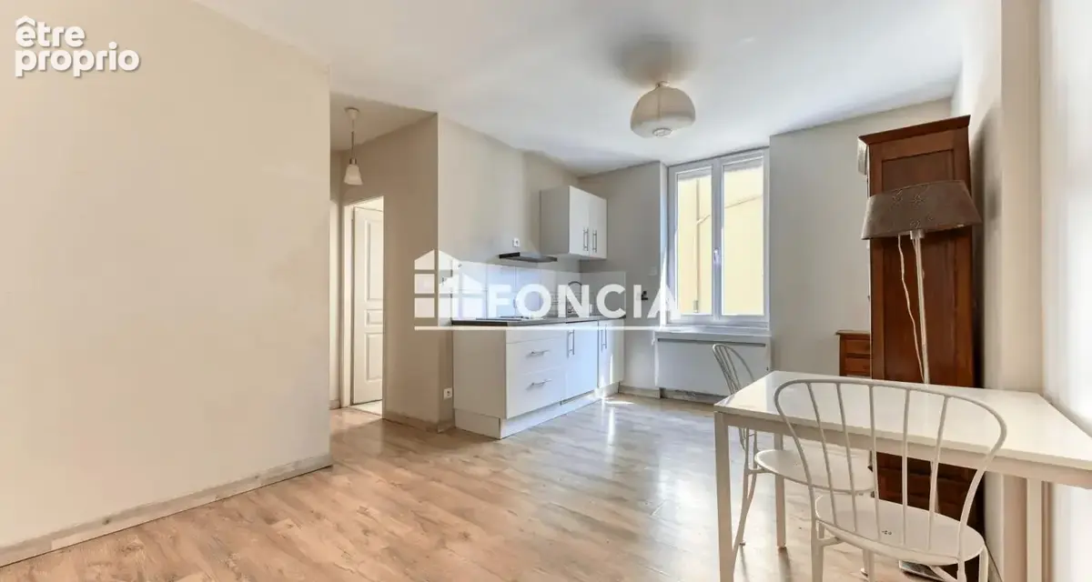 Appartement à LYON-3E