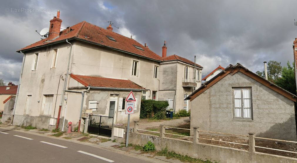 Appartement à SAINT-MARCEL