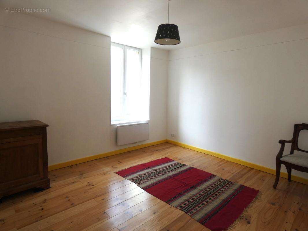 Maison 73 m² à Vaureal  - photo 8
