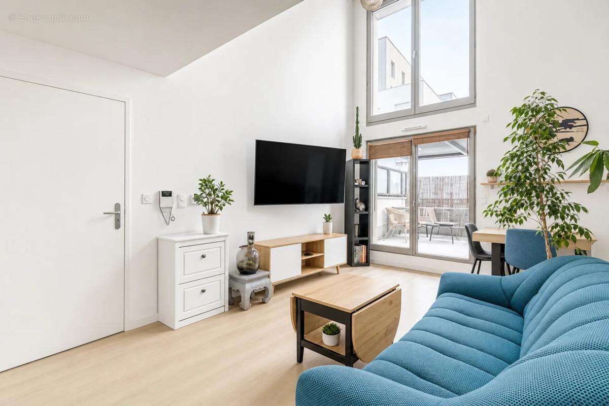 Appartement à COLOMBES