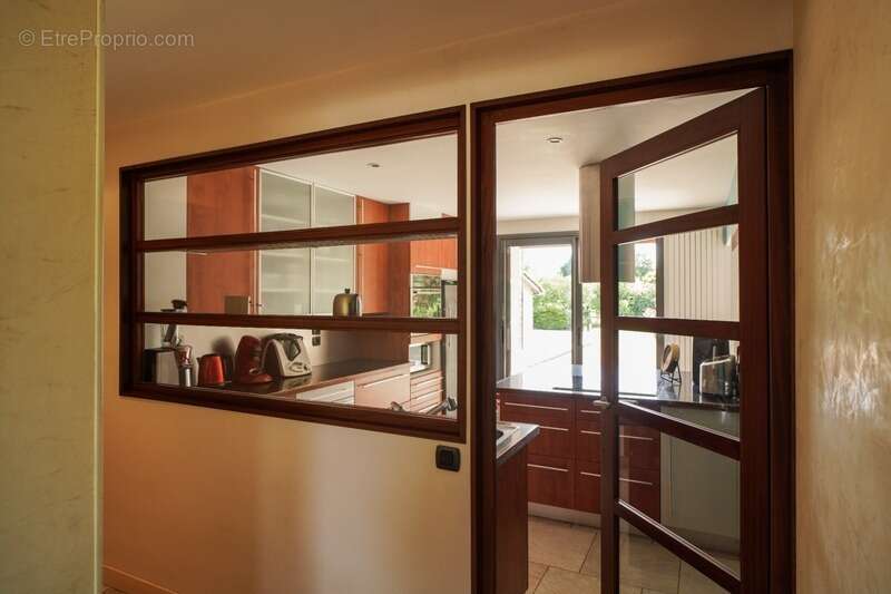 Maison à vendre 8 pièces proche de CHATILLON-SUR-CHALARONNE(01) - photo 17