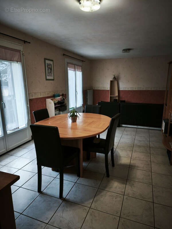 Appartement à LA MEYZE