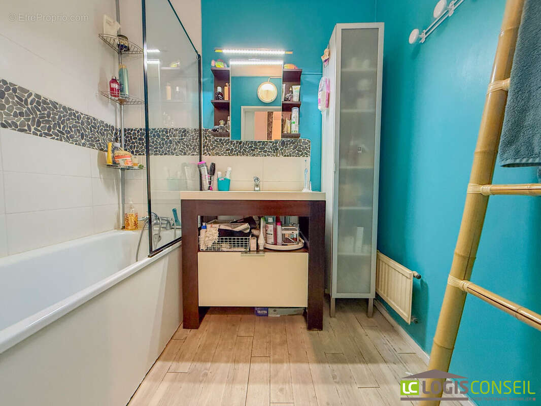 Appartement à CHATILLON