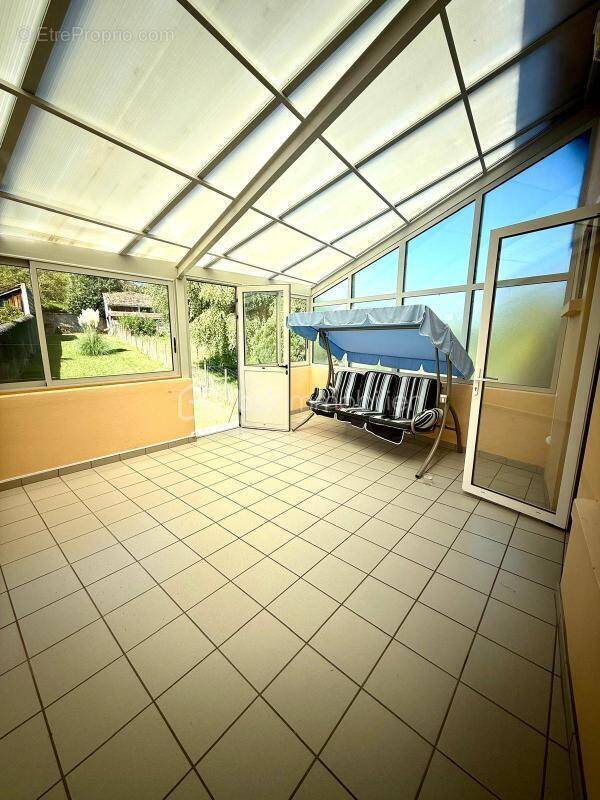 Maison à NOIRETABLE