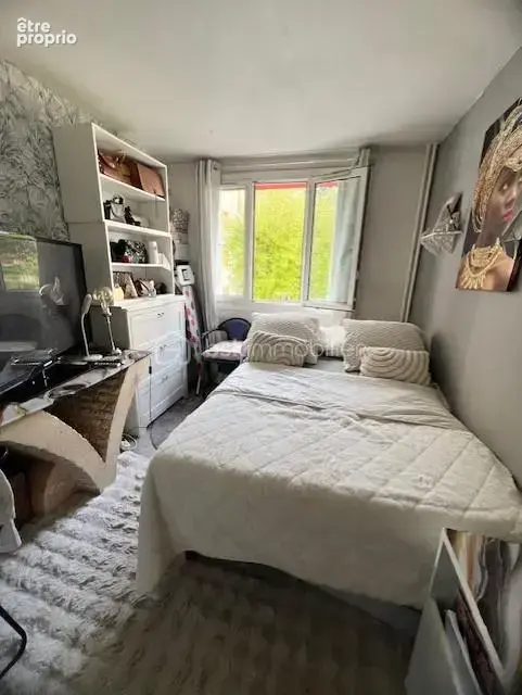 Appartement - 3 chambres - cave - stationnement - photo 9