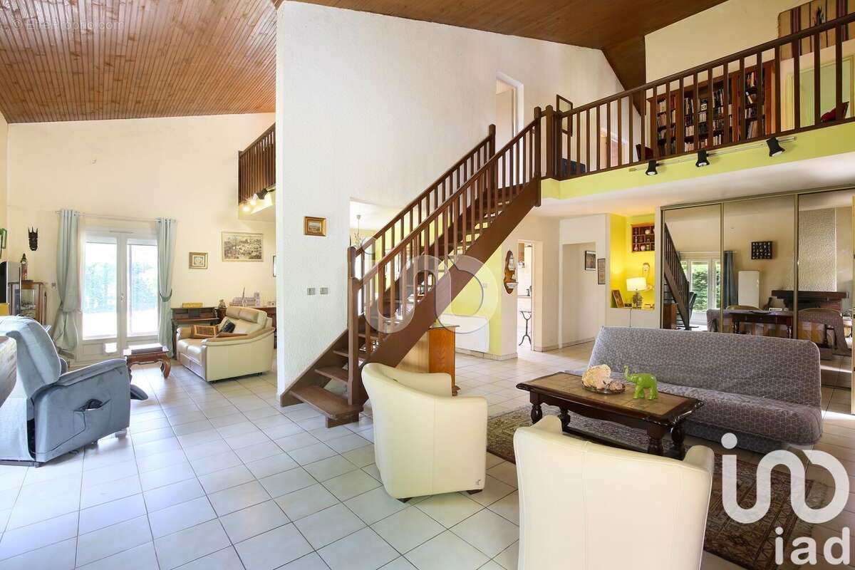 Photo 4 - Maison à MONTBERON
