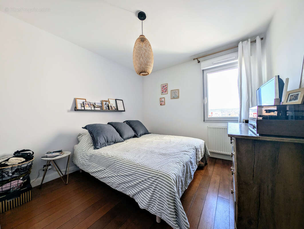 Appartement à MEYTHET