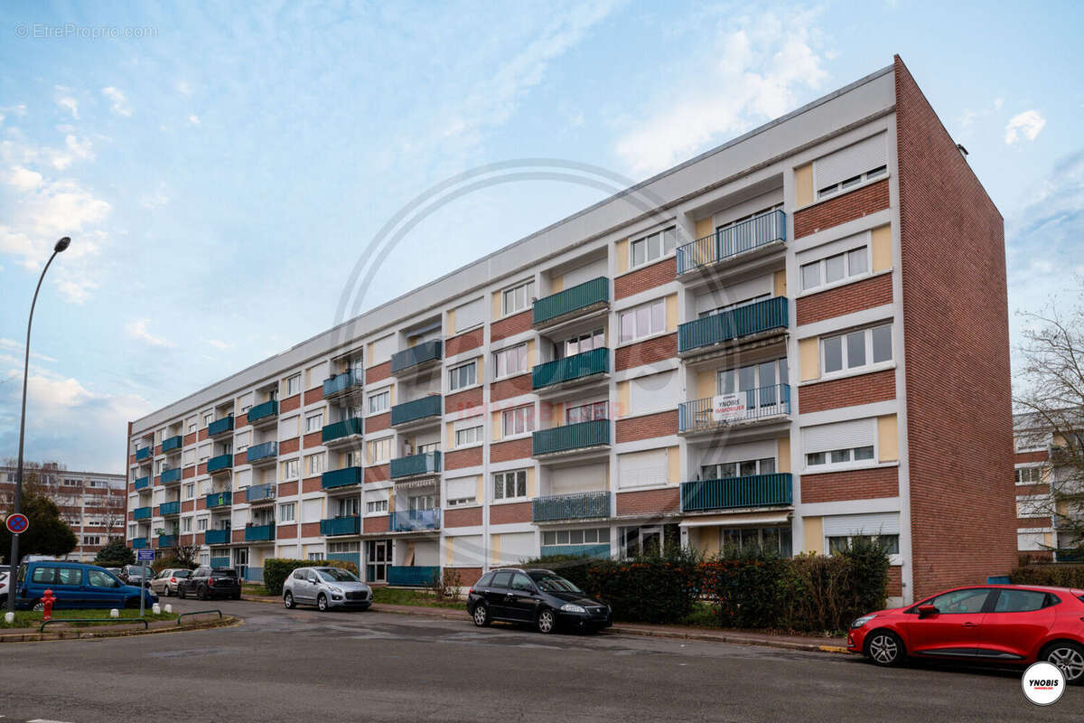 Appartement à AUBERGENVILLE