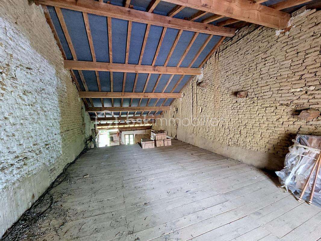 Maison à FLEURANCE