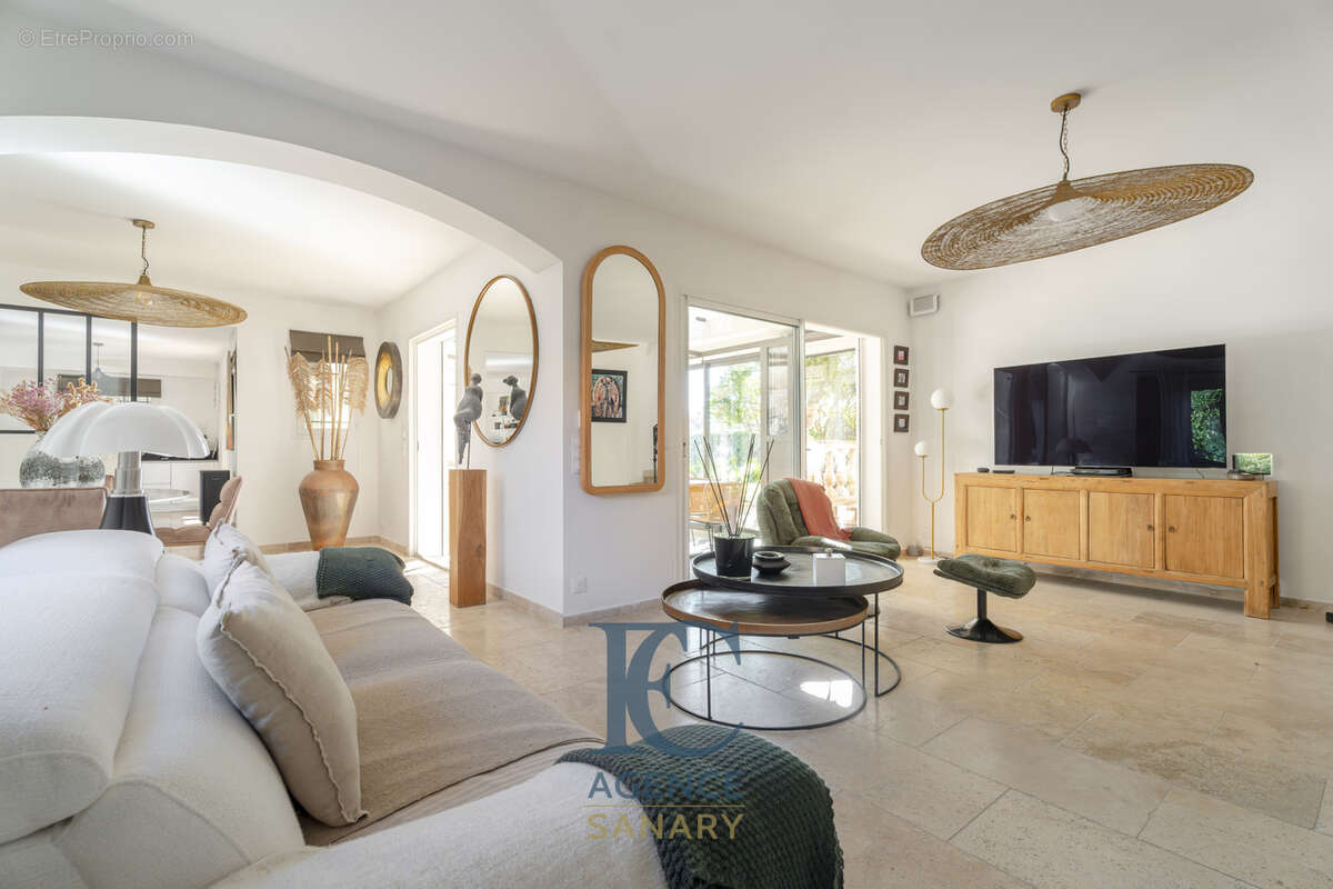 Maison à LE CASTELLET