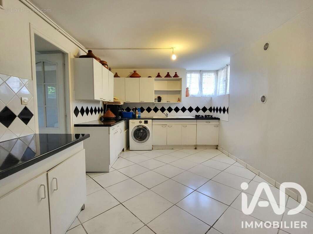 Maison 188 m² à Chatellerault  - photo 8