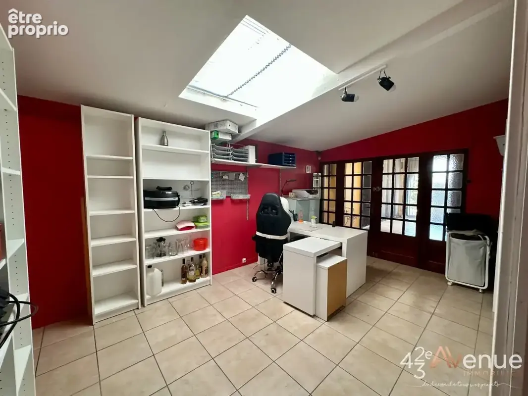 Maison 5 pièces 142 m² à vendre à Bonson (42160) - photo 8