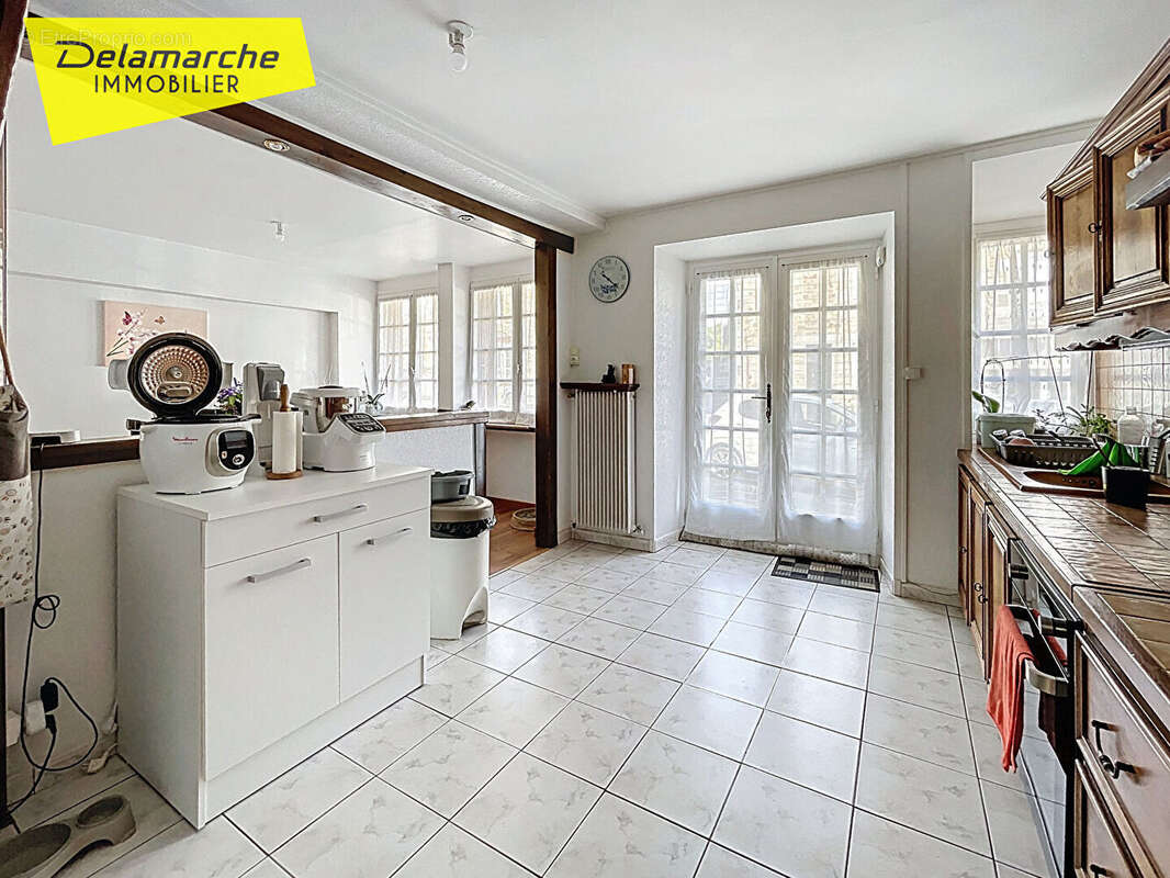 Maison à TESSY-SUR-VIRE