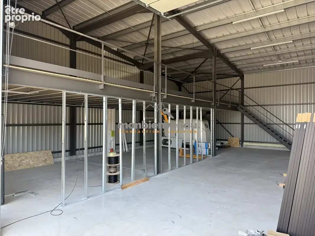 Commerce 222 m² à vendre à Ytrac (15130) - photo 3