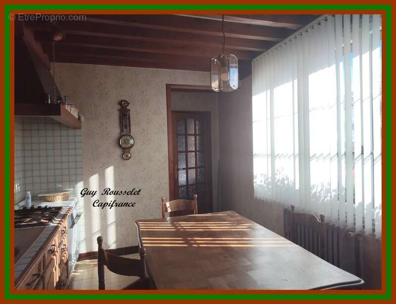 Maison à COURCELLES-LES-SEMUR