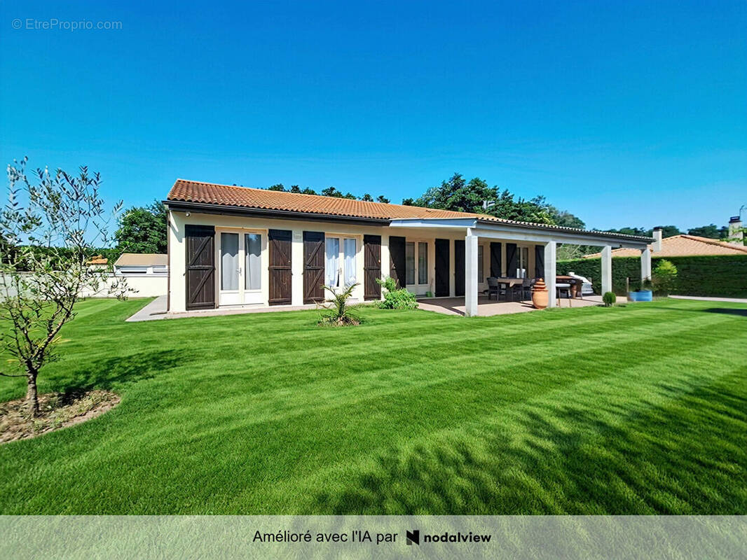 Maison à SAINT-ANDRE-DE-CUBZAC