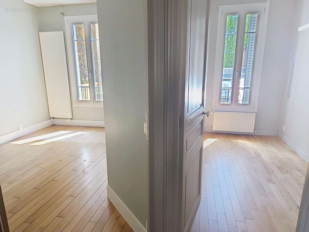 Appartement à GARCHES