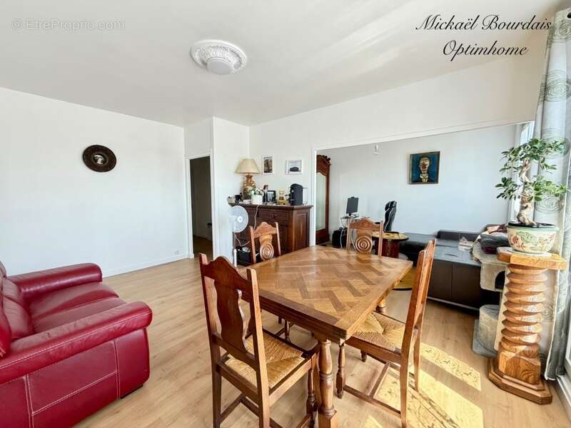 Appartement à LE LUDE