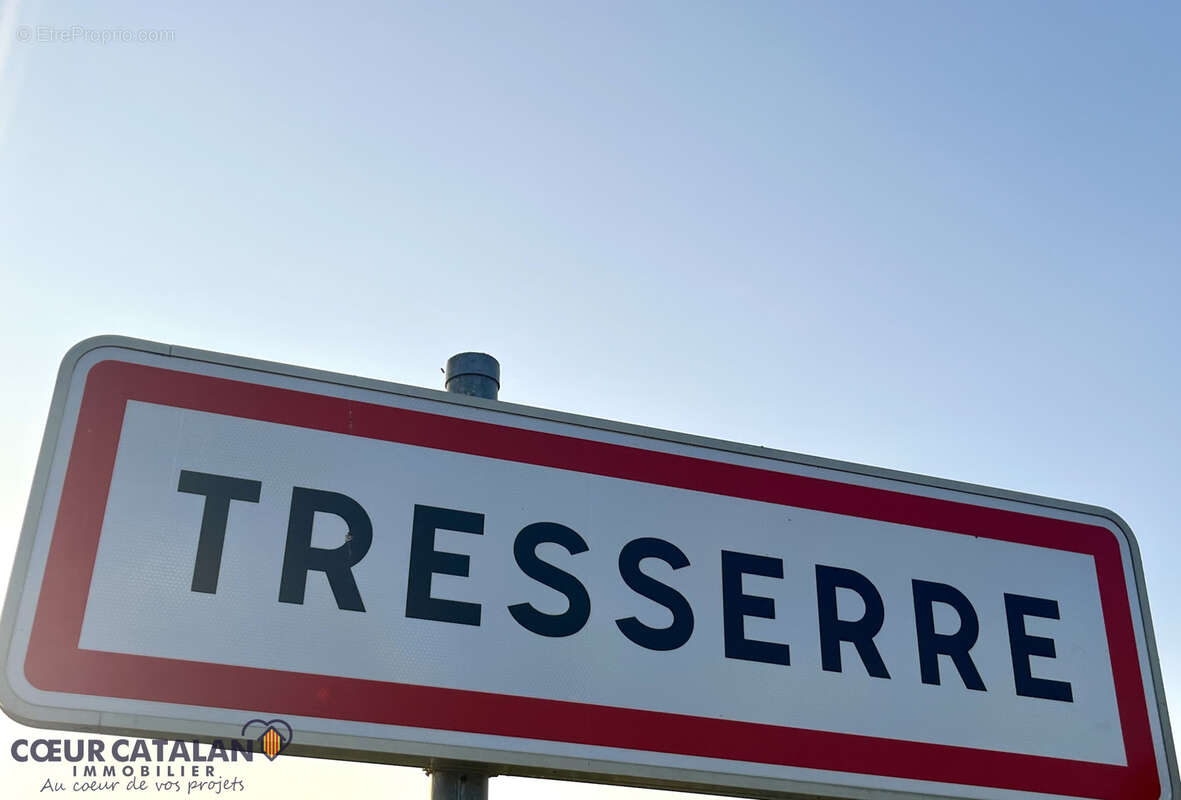 Terrain à TRESSERRE