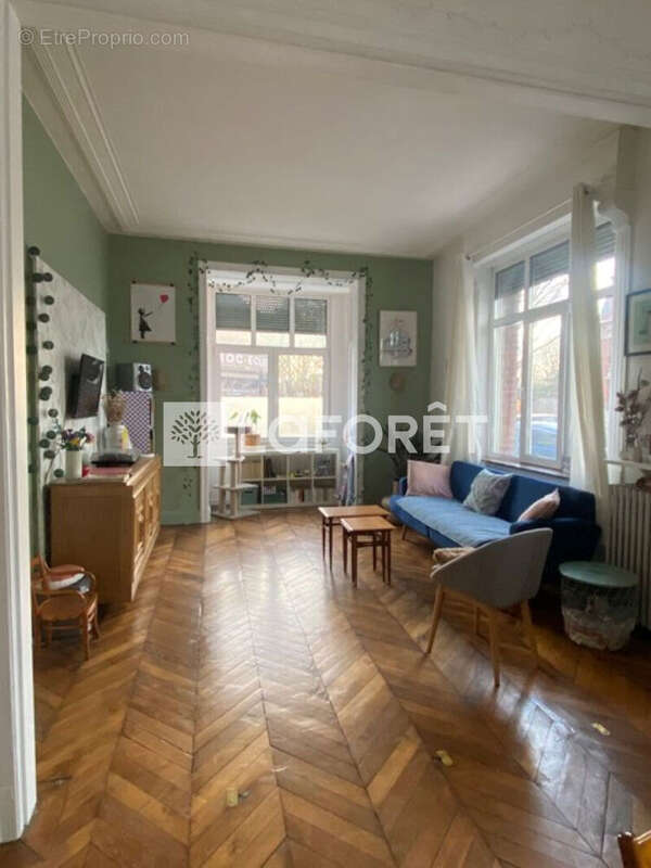Roubaix, secteur avenue motte ? appartement bourgeois t3 de 87 m² en rez-de-jardin avec garage - photo 2