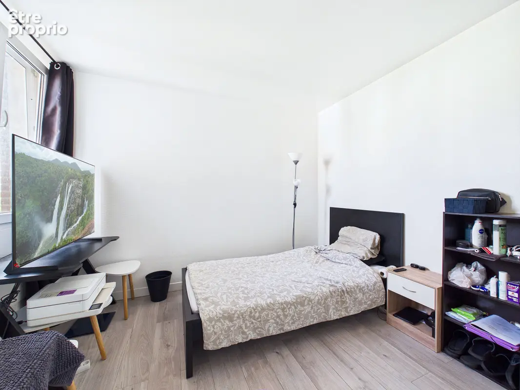 Appartement 4 pièces 77 m² à vendre à Evry (91000) - photo 4