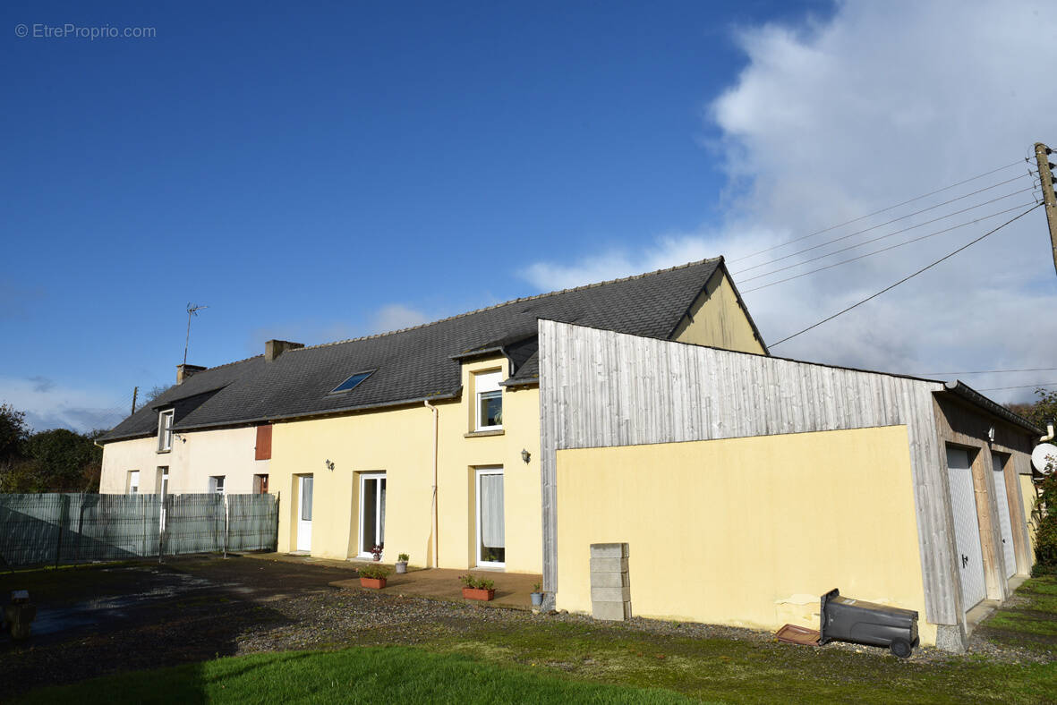 Maison à MERDRIGNAC